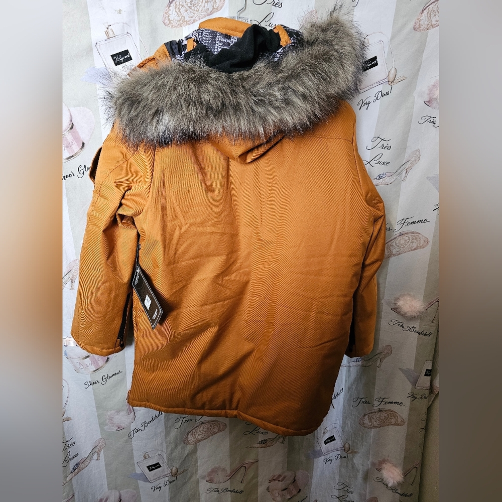 Winter jacket - Picture 4 of 6